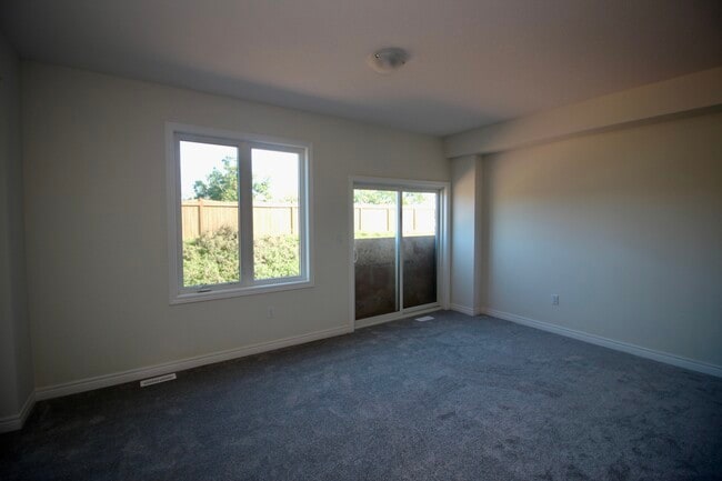 Photo - 95 Pinot Cres