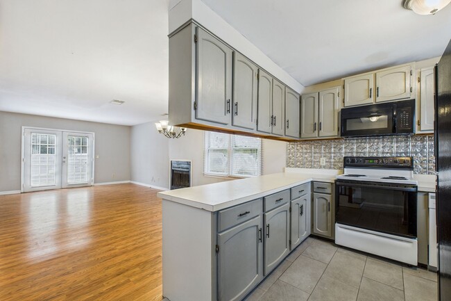 Photo - UNCG Area – Chancellors Court Townhomes. W...