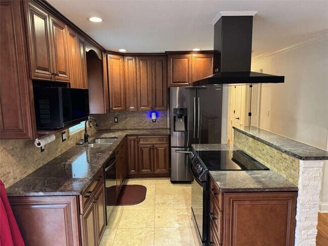 Photo - 837 Parkstone Dr