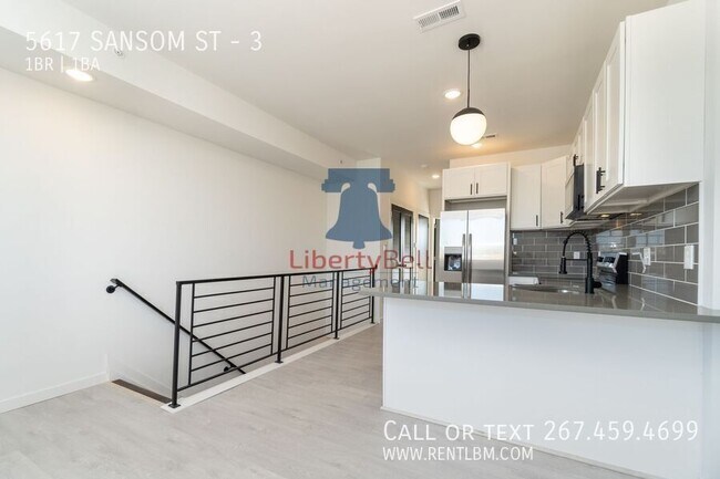 Building Photo - 5617 Sansom St Unit 3