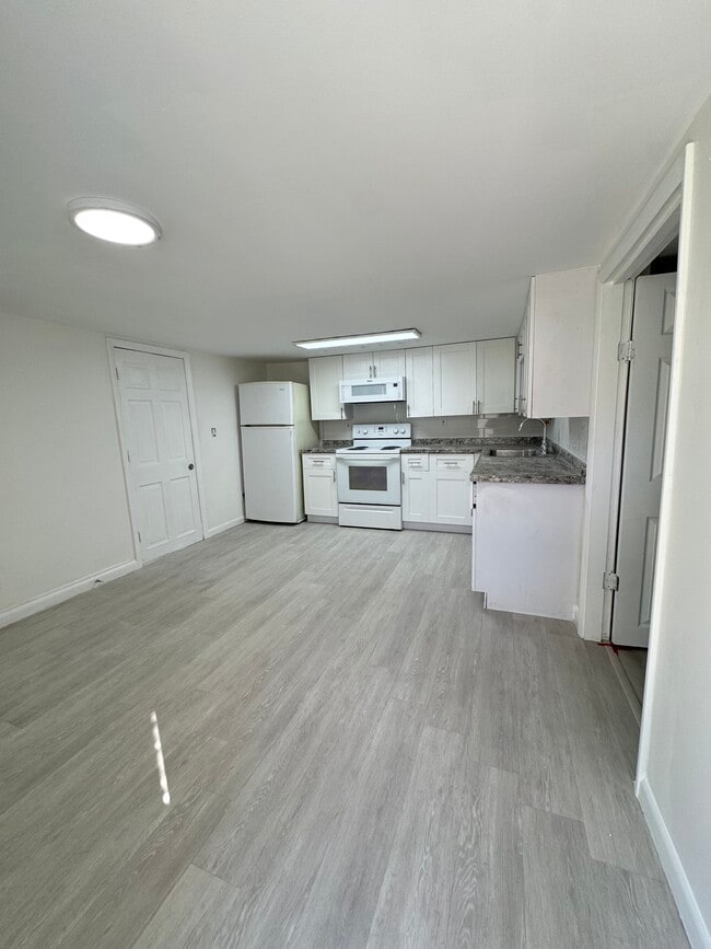 Photo - 429 45th St Unit 429