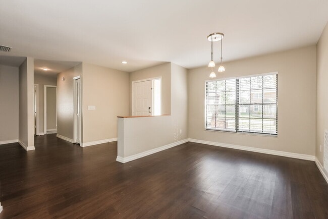 Photo - 5337 Northdale Blvd