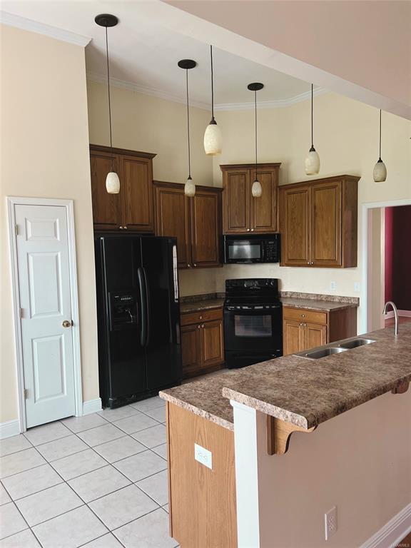 103 Pine Grove Dr