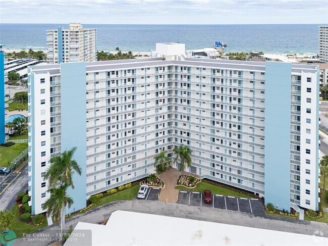 Building Photo - 201 N Ocean Blvd Unit 106 Rental