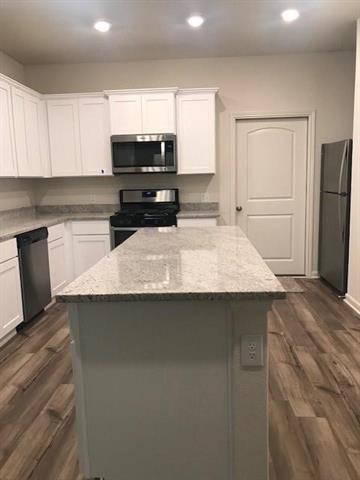 Photo - 1305 Parker Dr