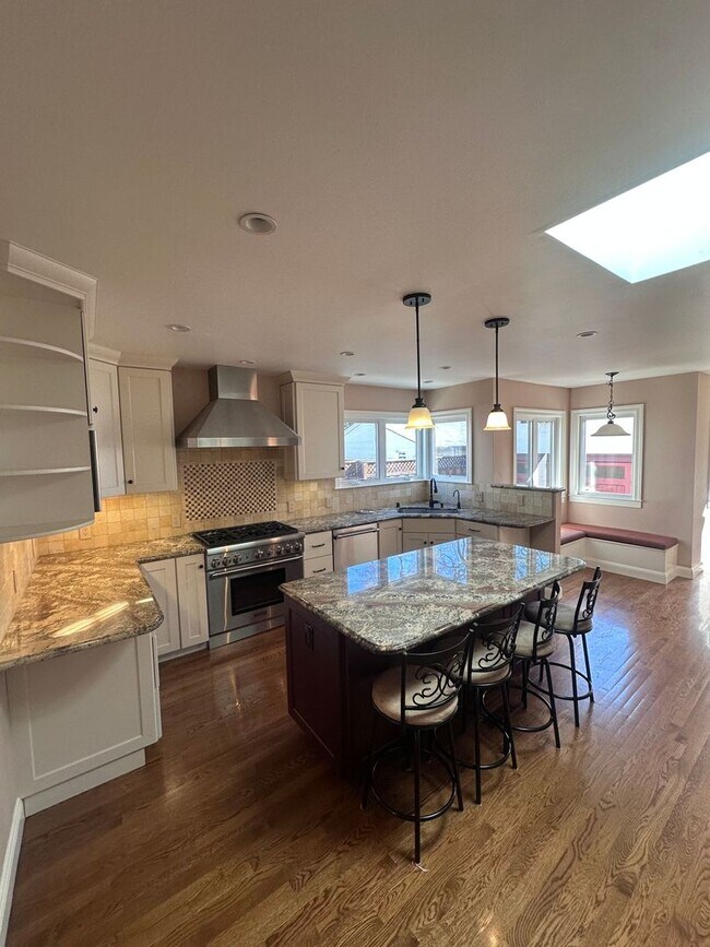 Photo - 115 Aster Rd