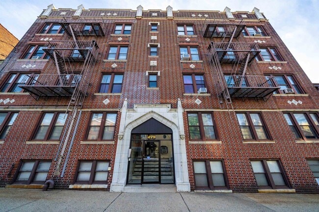 Photo - 179 Manhattan Ave Condo Unit #BR