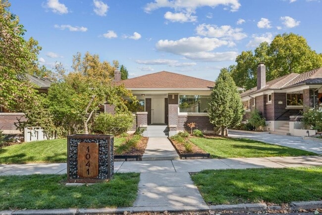 Photo - 1041 Yale Ave S