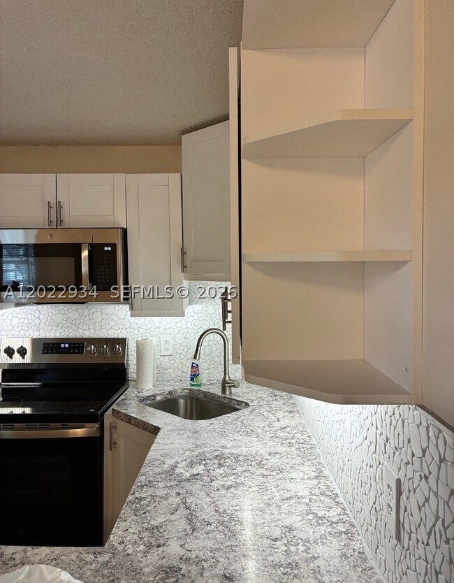Photo - 113 5th St NE Unit 113