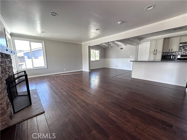 Photo - 15043 Lashburn St