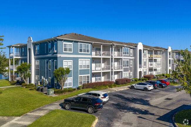 Building Photo - The Place on Millenia