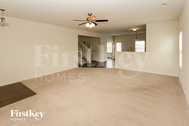 Photo - 153 Hidden Lakes Rd