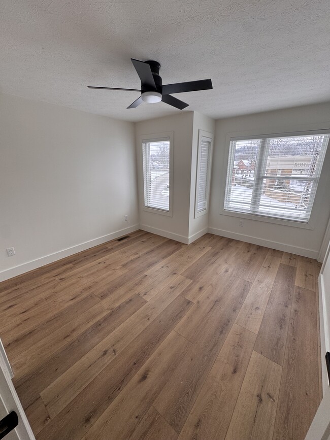 Photo - 9587 County Road 107