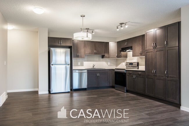 Photo - 17230-1729A 9A Ave SW