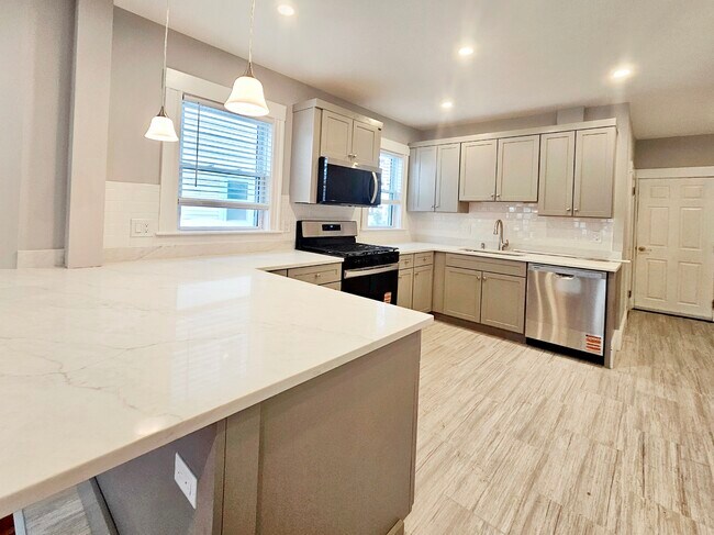 Photo - 69 Turner St Unit 3