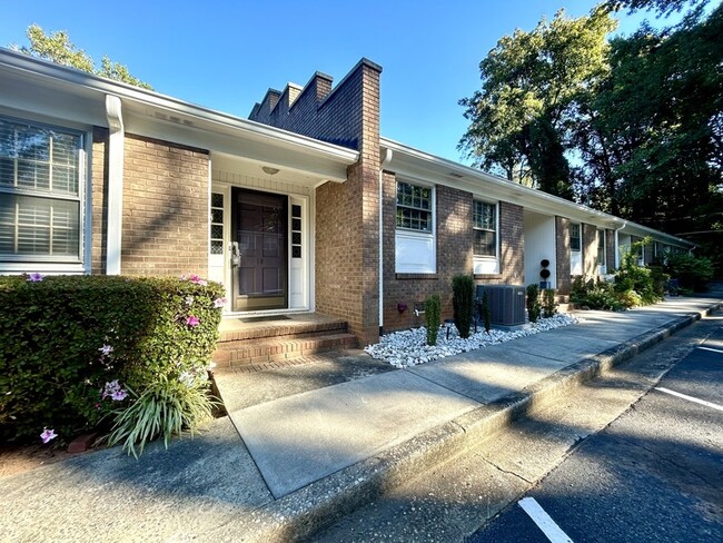 Photo - 1338 Briar Creek Rd Townhome