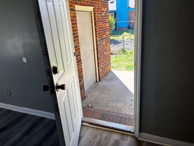 Photo - 6521 Cissna Dr