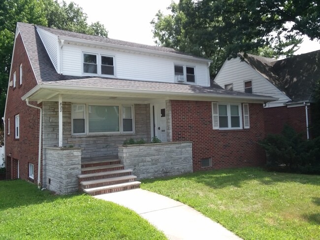 Photo - 822 Kingsland Ln Unit 1