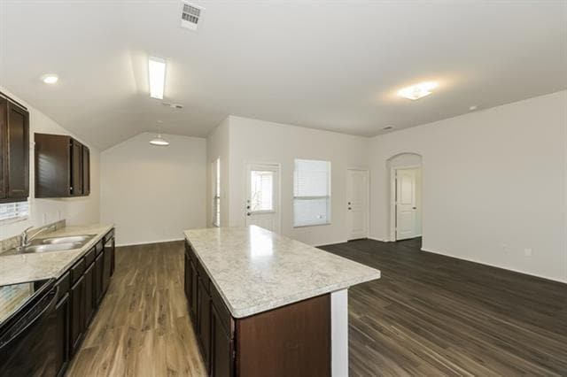 Photo - 1814 Jasmine Dr