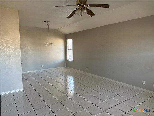 Photo - 5204 Daybreak Dr