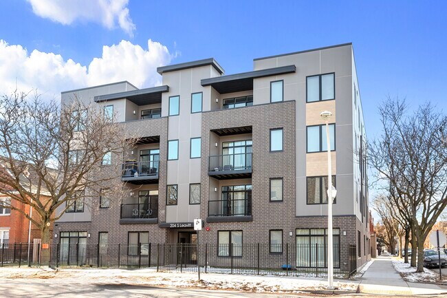 Photo - 204 S Leavitt St Condo Unit 301