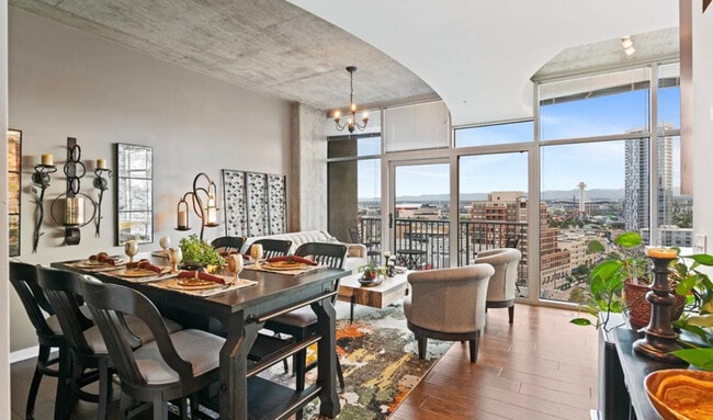 Building Photo - 1700 Bassett St Unit 1406