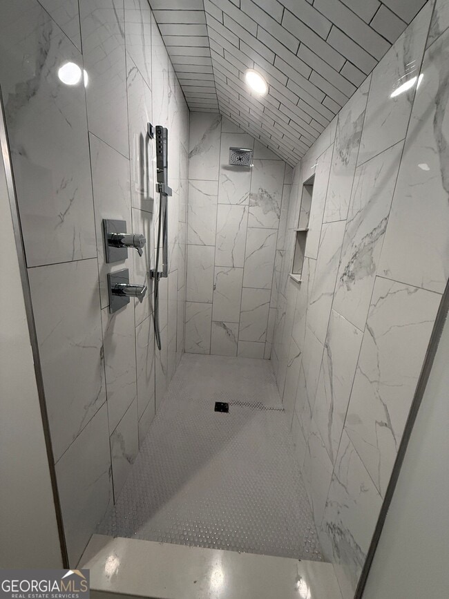 Photo - 2023 Moores Ford Rd