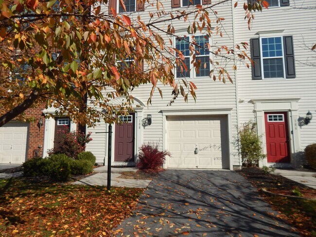 Desirable Snowden Bridge Community - Desirable Snowden Bridge Community Townhome