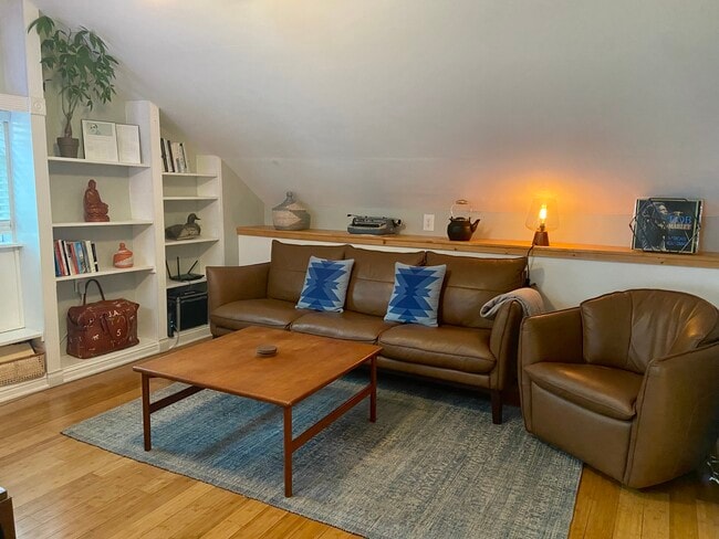 Living room with lots of shelving - 1610 22nd St Unit 1610 22nd St