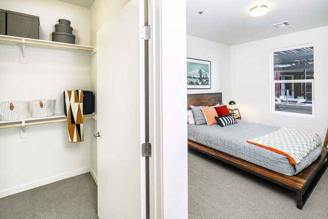 Complejo de apartamentos residenciales - Ely on Fremont