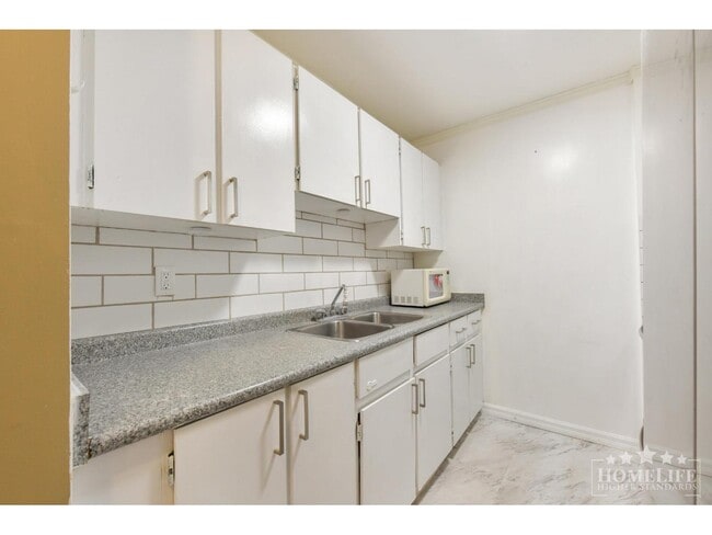 Photo - 1850 Southmere Crescent E Unité 314