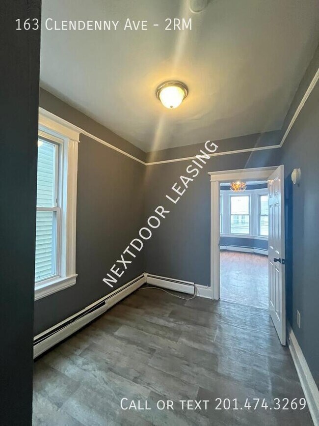 Photo - 163 Clendenny Ave Unit 2RM