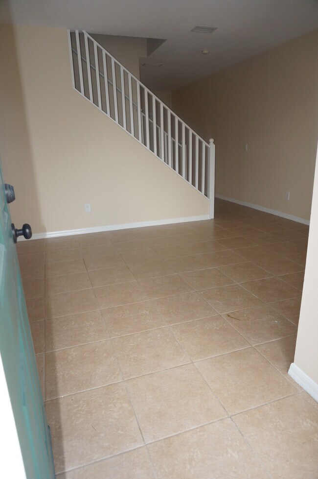 Photo - 1306 Denman Ct