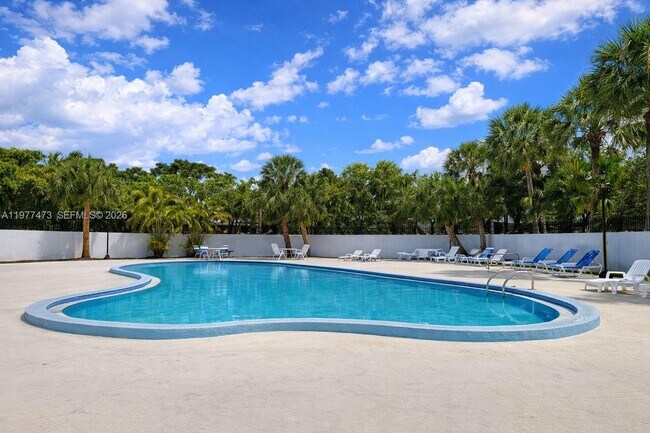 Photo - 7525 SW 153rd Pl Unit 206-11