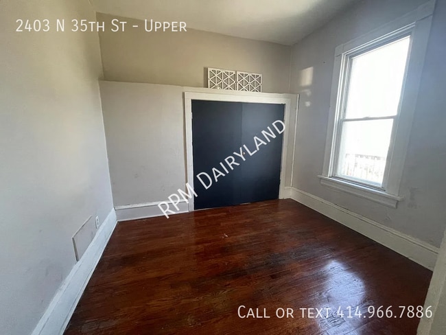 Photo - 2403 N 35th St Unit Upper