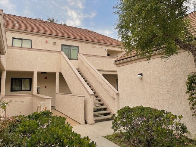 Surfside IV | Port Hueneme | 2 Bedroom + 2... - Surfside IV | Port Hueneme | 2 Bedroom + 2... House