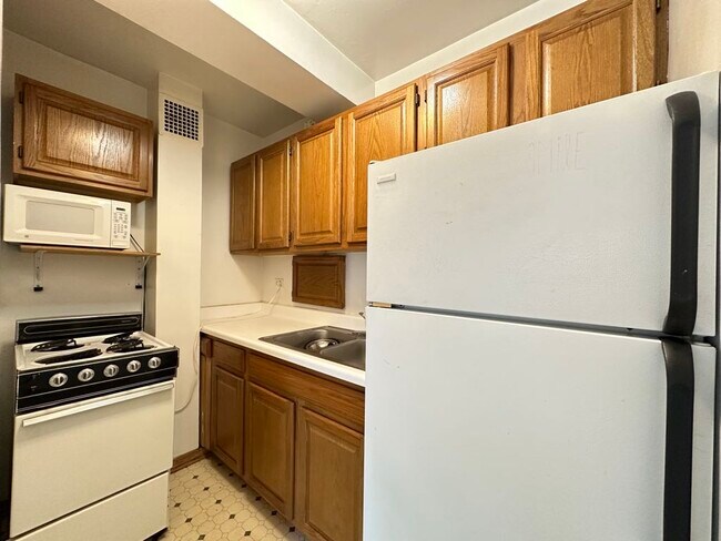 Photo - 4180 N Marine Dr Unidad 114