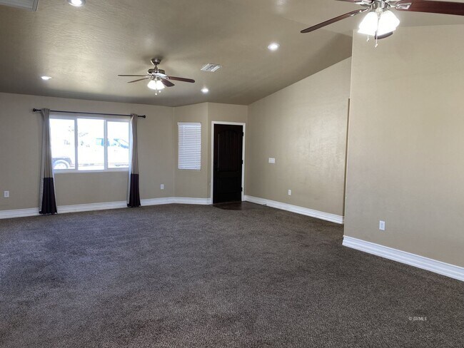 Photo - 700 N 1st Ave