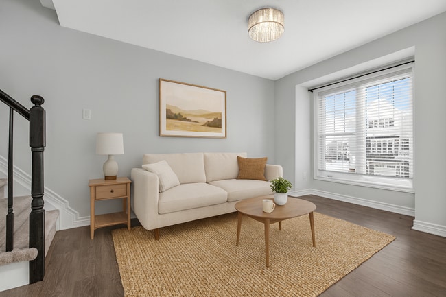 Photo - 405 Gerardia Ln