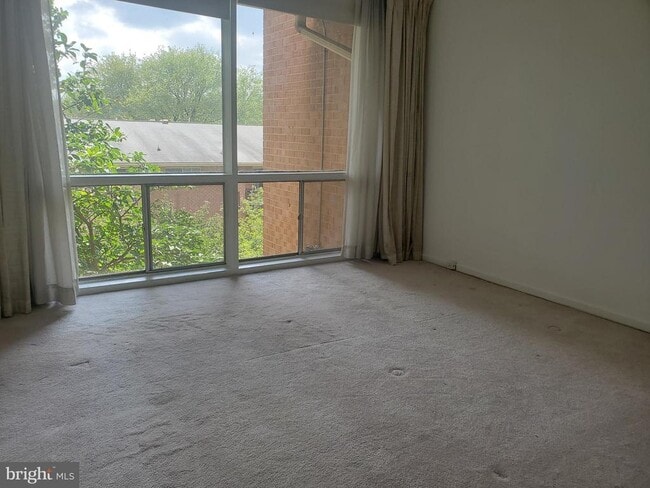 Photo - 7336 Lee Hwy Unit 203