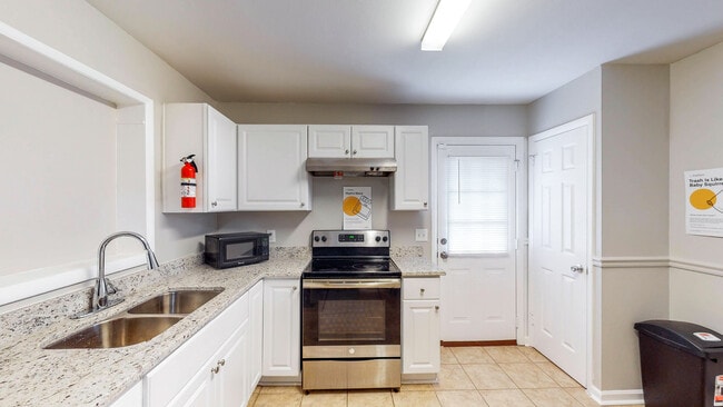 Photo - 3661 Glen Mora Dr