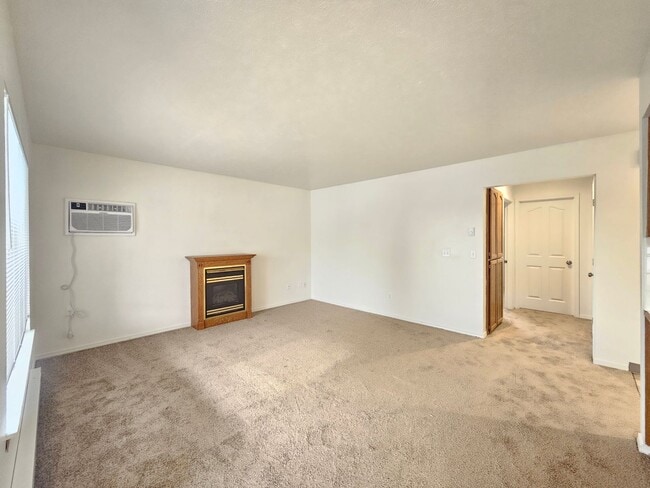 Photo - 12205 N Freya St Unit 12211 Freya