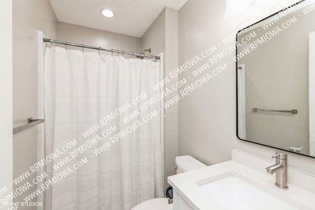 Photo - 513 NW 9th St