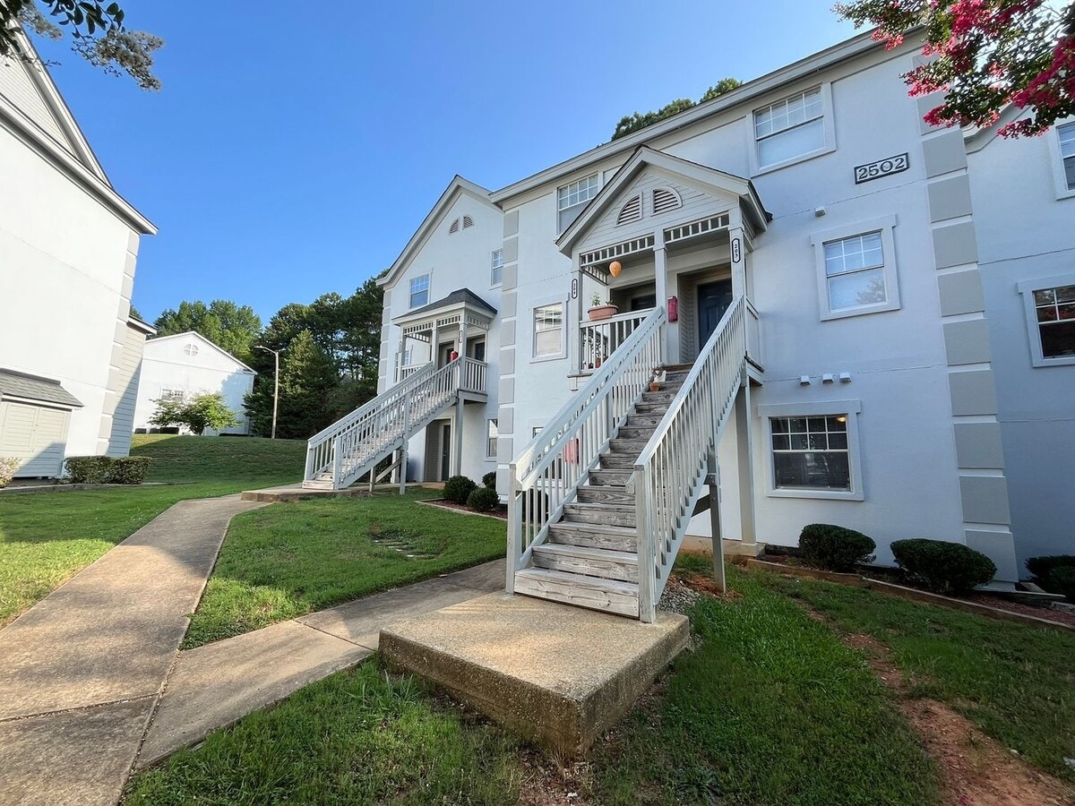 Photo - **COMING SOON** Newly Remodeled 2BD, 2.5BA Raleigh Condo Walking Distance to NC State Campus Unit 203