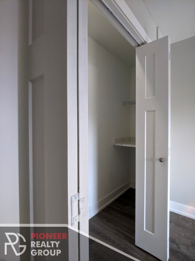 Photo - 456 W Barry Ave Unit 224