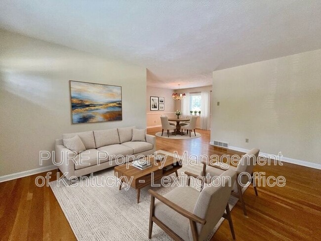 Photo - 2077 Dogwood Dr