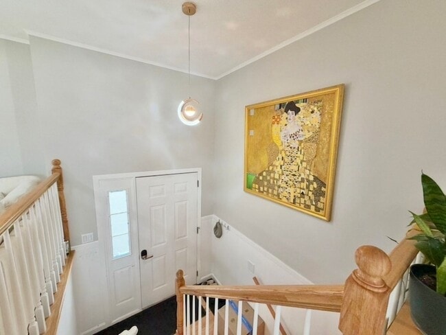 22 Dorchester St