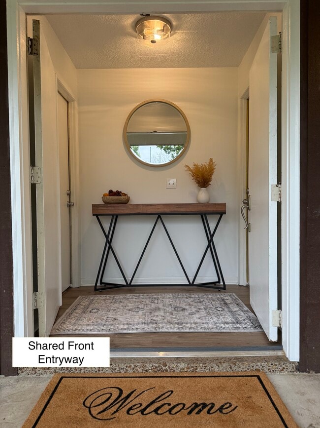 Photo - 214 Rosehill Dr Unit B