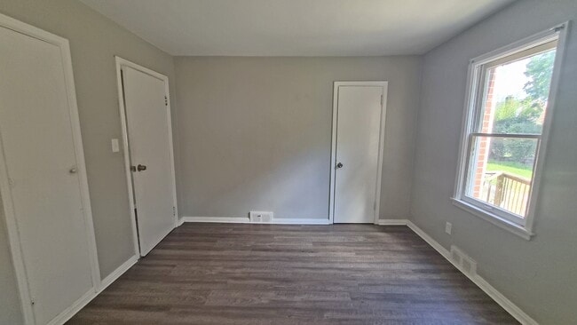 Photo - 4230 Chester Dr