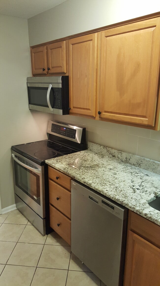 Photo - 6349 New Market Way